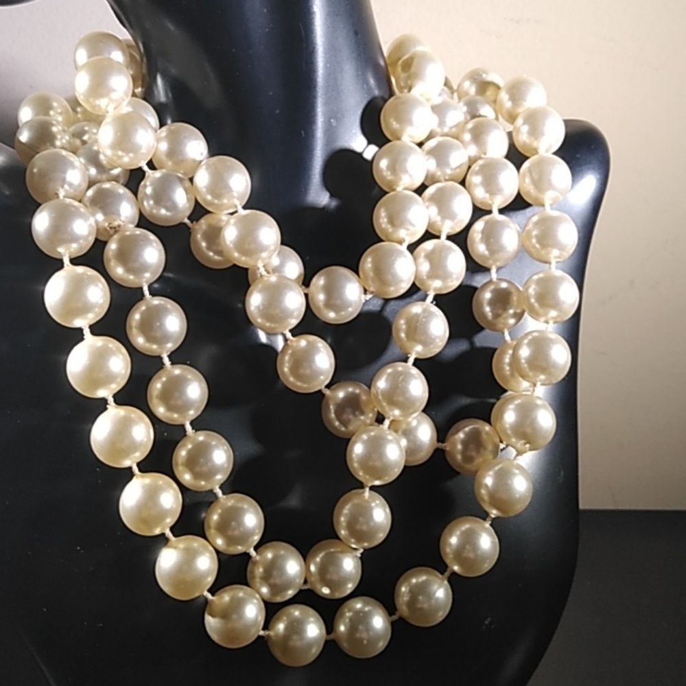 🎀 8 for 25 sale 🎀 Necklace bag 17